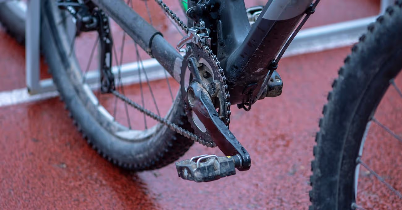 How Do You Fix A Clicking Bike Pedal?