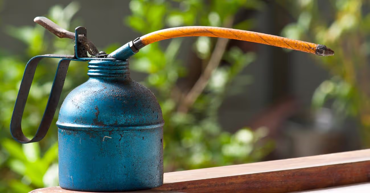 Can You Use Gun Oil On A Bike Chain?