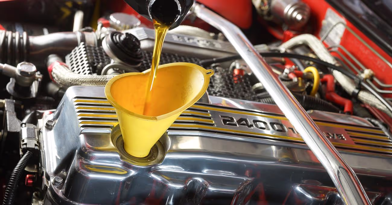 Can You Use Engine Oil For Bike Chain?